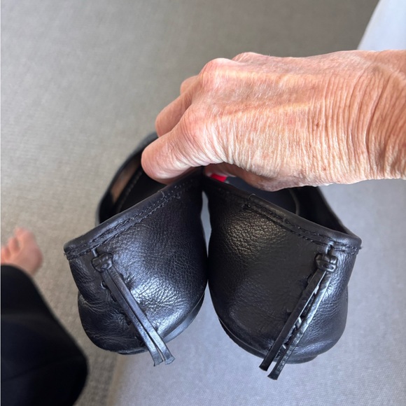 Frye Women's Black Leather Loafers - Picture 4 of 10